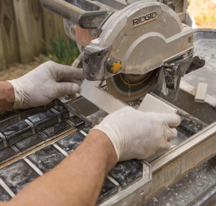Using the Best Tile Saw Is Essential to Doing a Tile Job the Right Way Using the Best Tile Saw Is Essential to Doing a Tile Job the Right Way