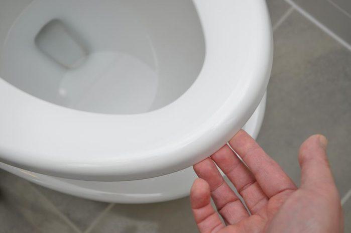 How to Remove Toilet Seat in 3 Hassle-free Ways Possible How to Remove Toilet Seat in 3 Hassle-free Ways Possible