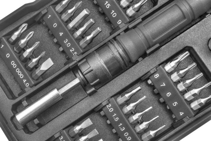 Screwdriver Bit Sets How To Use Screw Extractor Set