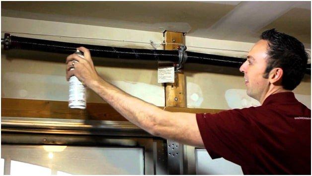 Lubricate Garage Door Lubricate Garage Door