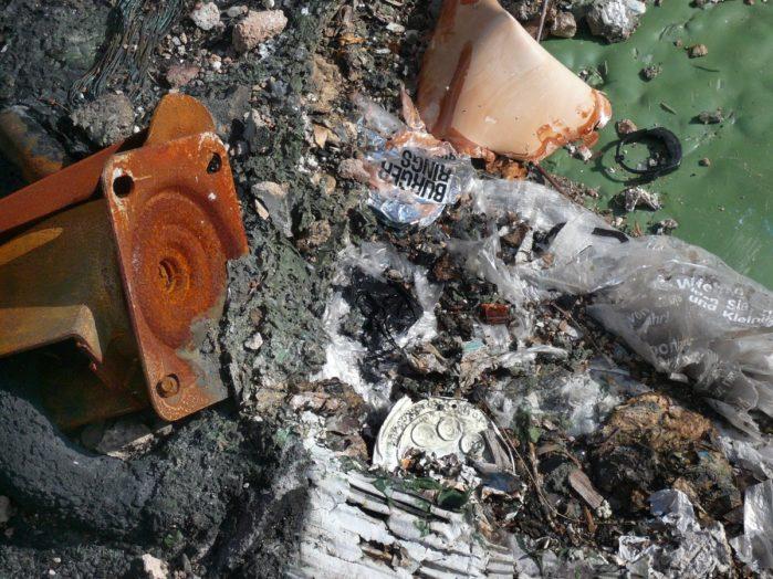 urban-decay Negative Effects Of Improper Rubbish Removal