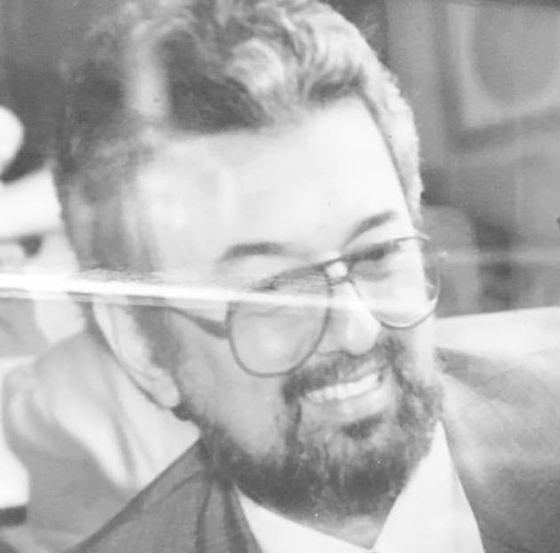 Rigoberto Paredes (2).jpg