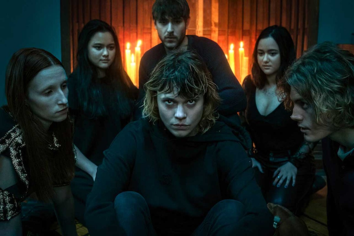 Diffusez-le ou sautez-le: 'Cracow Monsters' sur Netflix, où les étudiants combattent des démons et leurs propres cauchemars dans la ville polonaise - Decider