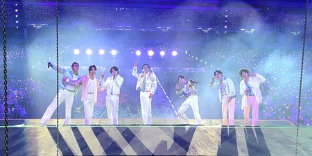 BTS retrouve ARMY au concert « PERMISSION TO DANCE ON STAGE » à Séoul :