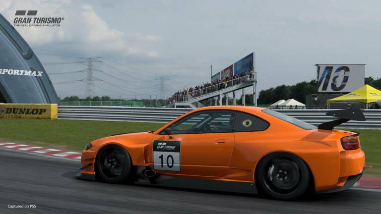 Gran Turismo 7 est devenu le pire jeu PlayStation sur Metacritic