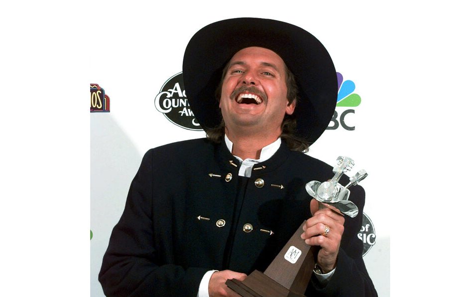 Jeff Carson meurt: le chanteur country en tête des charts devenu policier avait 58 ans