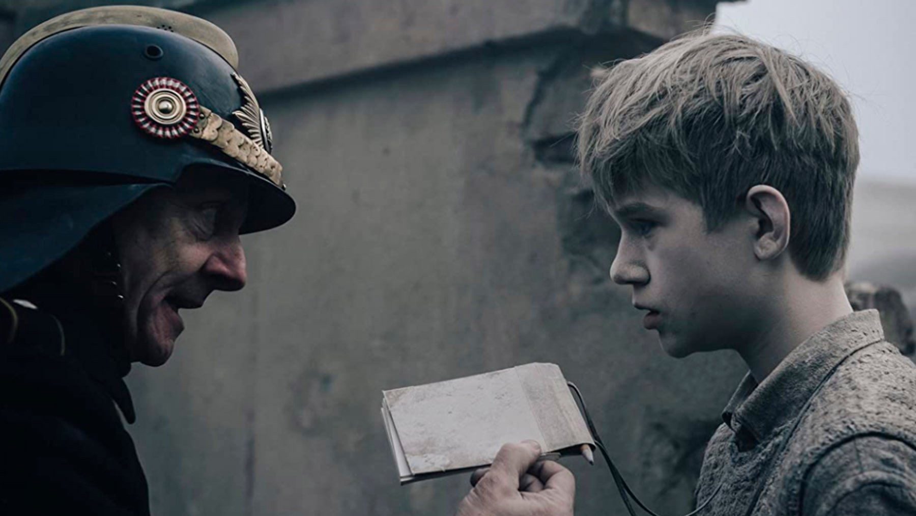 Le film qui met en lumière le double visage de la guerre et déferle sur Netflix