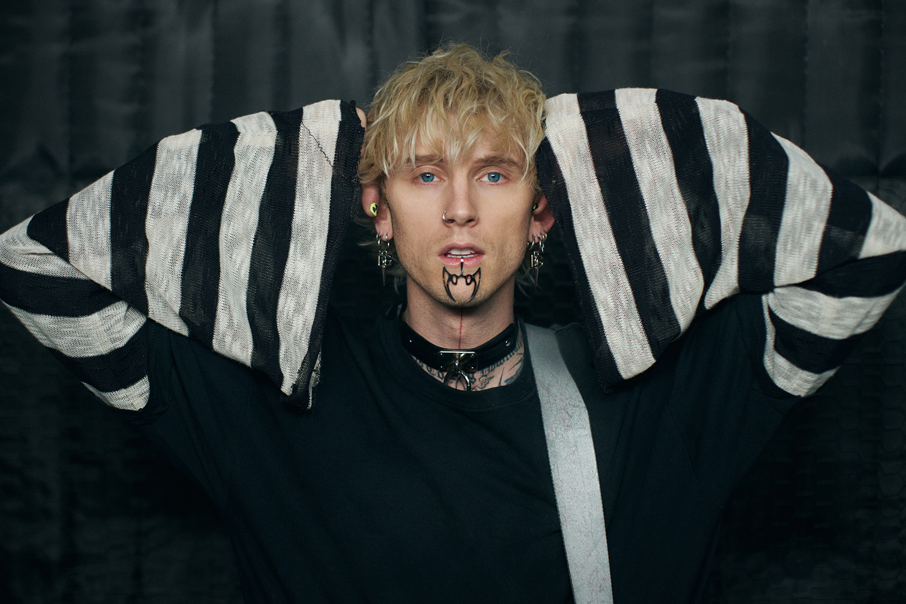 « Mainstream Sellout » de Machine Gun Kelly est une purge pop