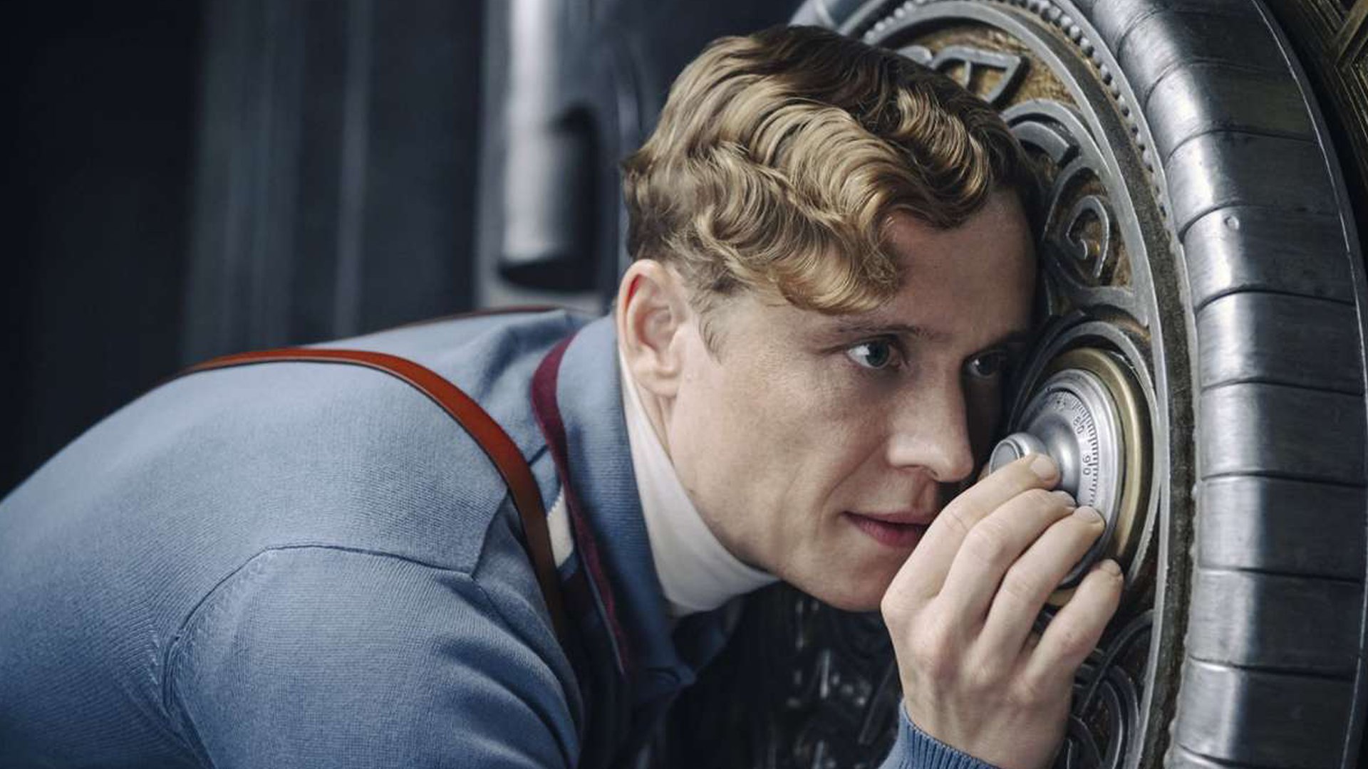 Netflix n'était que le début : Matthias Schweighöfer a obtenu un rôle dans le prochain film de Nolan - KINO.DE