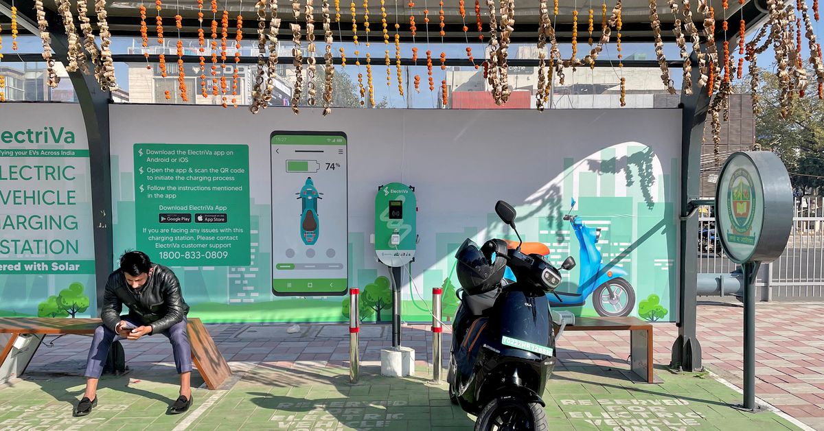 Reliance et Ola Electric gagnent des incitations dans le cadre du programme de batteries de 2,4 milliards de dollars en Inde, selon des sources - News 24