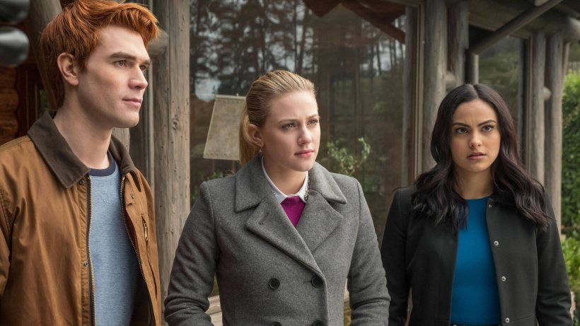 'Riverdale': Plot Twist rend les fans fous - 'Vous devez arrêter' - L'OUEST