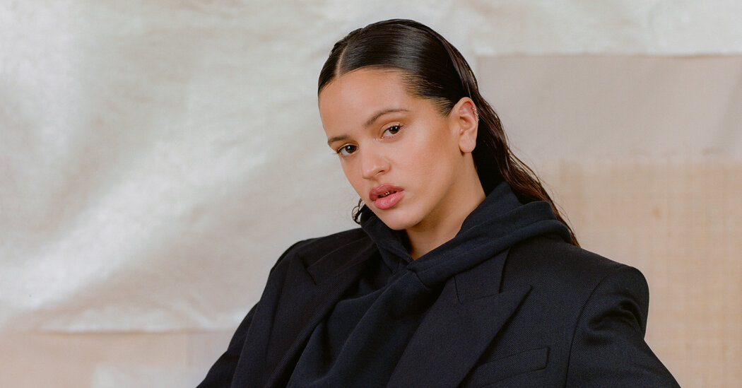 Rosalía, de retour avec l’album ‘Motomami’, ne voit aucune frontière