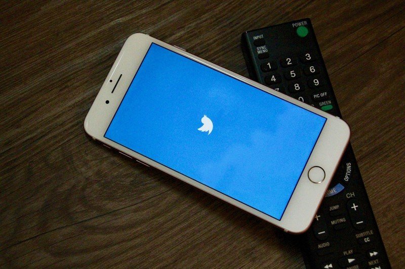 Twitter vous permet désormais de créer vos propres GIF à l'aide de l'appareil photo de votre iPhone - iMore