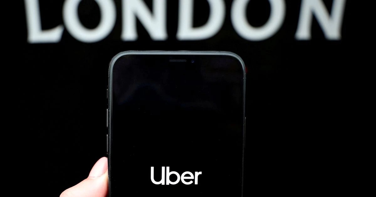 Uber obtient une licence à Londres pour deux ans et demi - Reuters