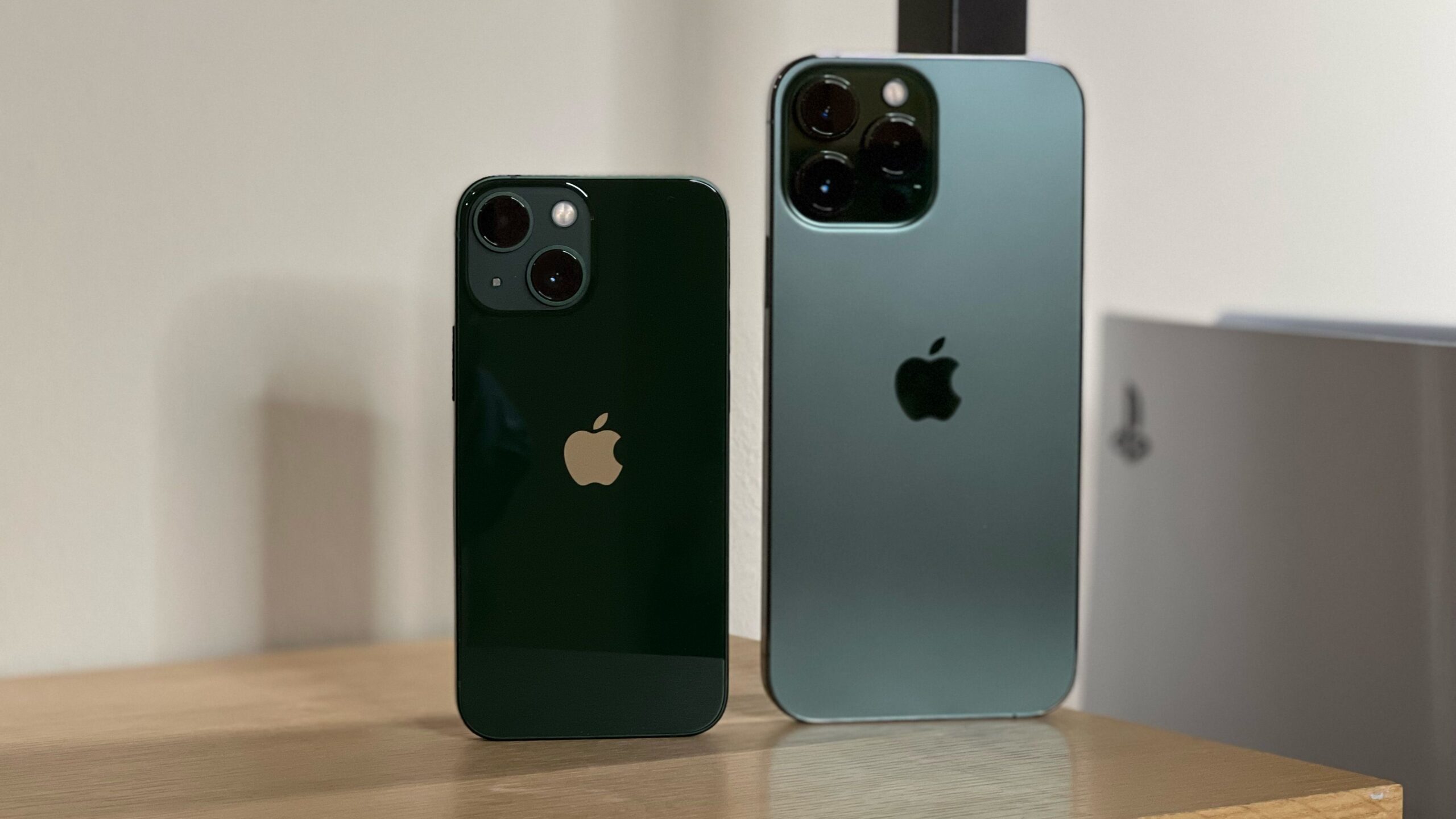 Voici à quoi ressemblent l’iPhone 13 Mini vert et l’Alpine Green 13 Pro Max