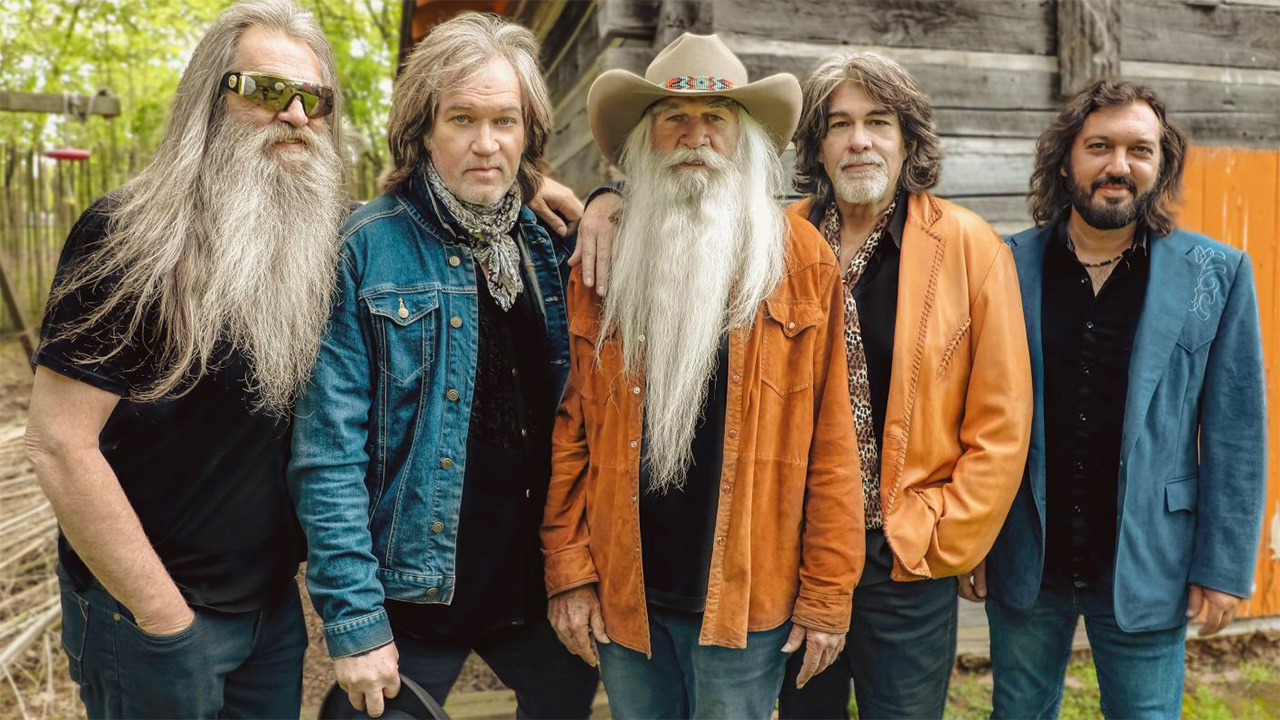 William Lee Golden des Oak Ridge Boys parle de la famille, de la musique et de l’Amérique : « Je suis reconnaissant »