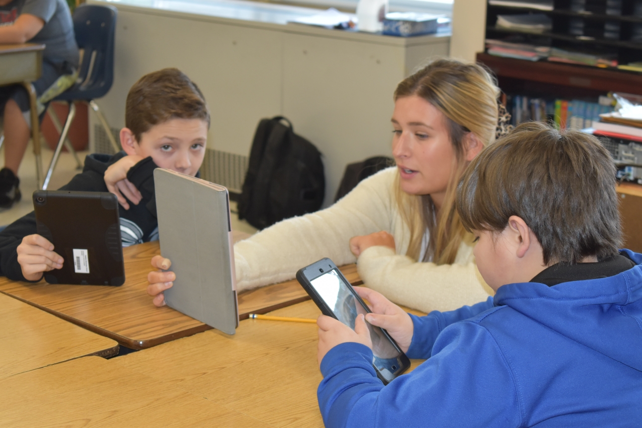 Un nouveau cours en ligne soutient les compétences des futurs enseignants avec Mobi - CSRwire.com