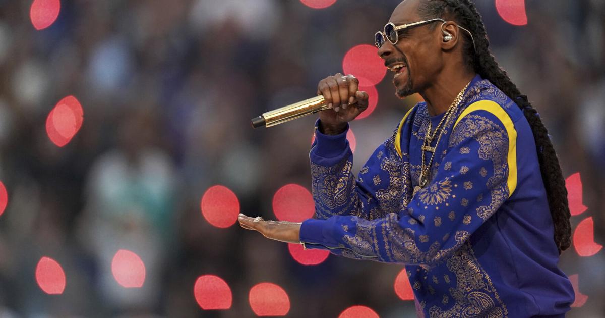 Critique: Snoop Dogg offre une heure de hip