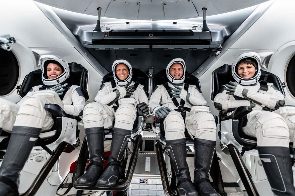 Des images de la NASA montrent l'entraînement de SpaceX Crew-4 pour la mission ISS