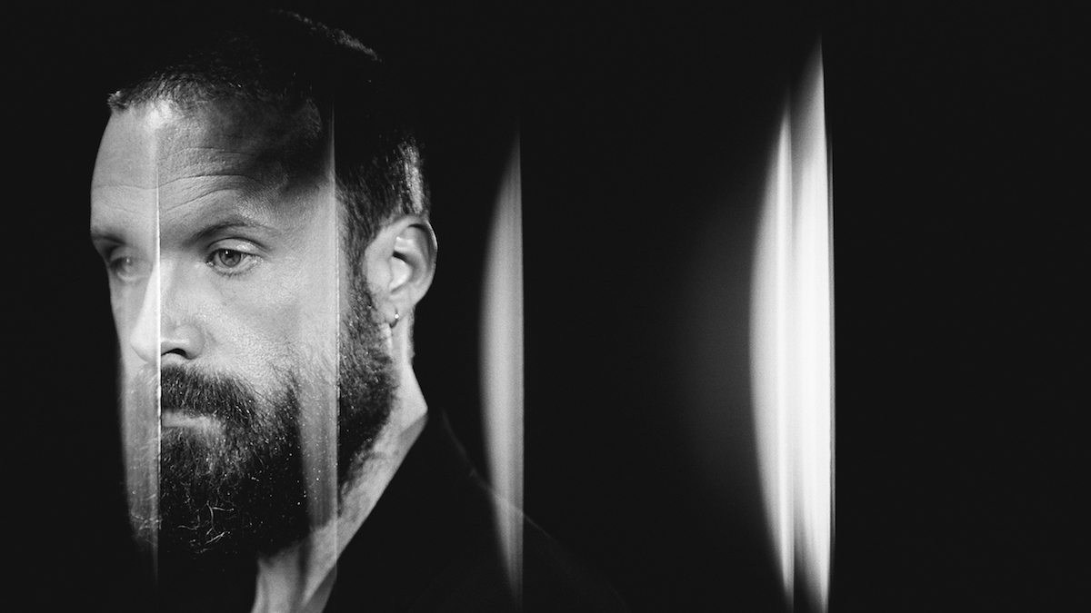Father John Misty sort un nouvel album Chloë and the Next 20th Century: Stream