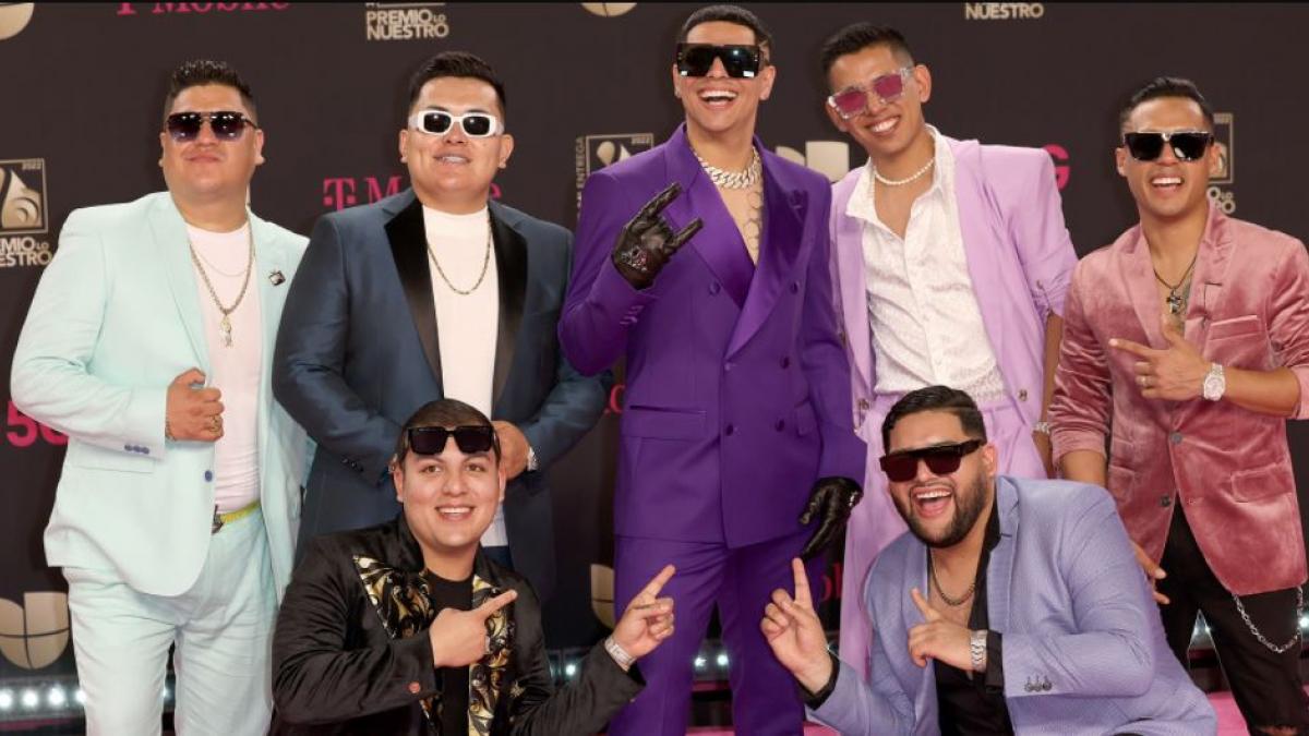 Grupo Firme aura-t-il sa propre série biographique sur Netflix ?  C'est connu - La Razón de México