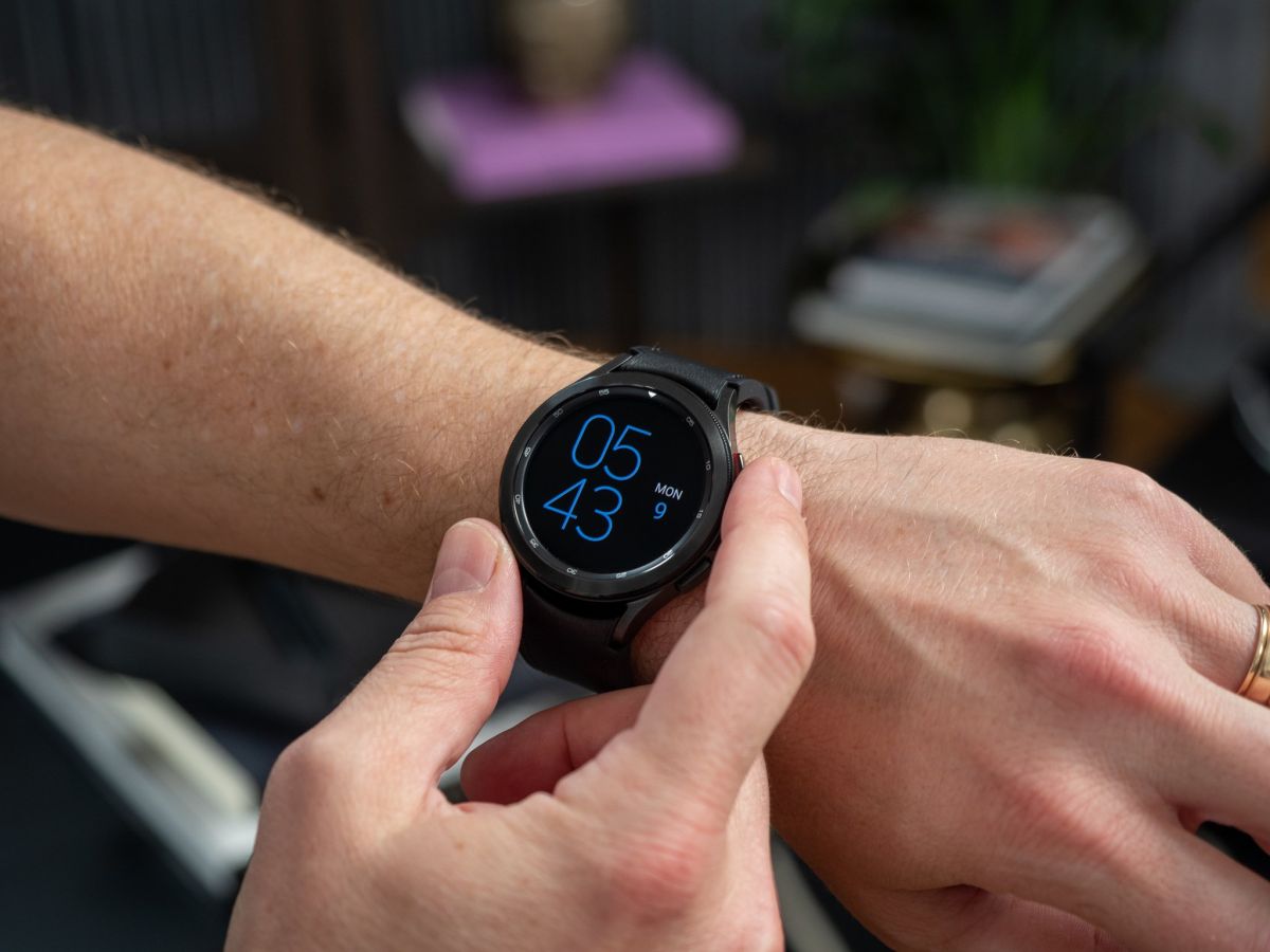L'annonce Galaxy Watch 4 présente le nouvel assistant Google avant le lancement de l'application - Android Central