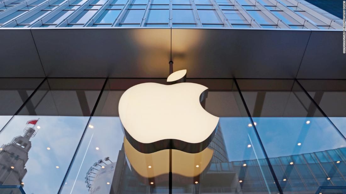 Le fournisseur d'iPhone Pegatron suspend la production dans deux usines en Chine - CNN