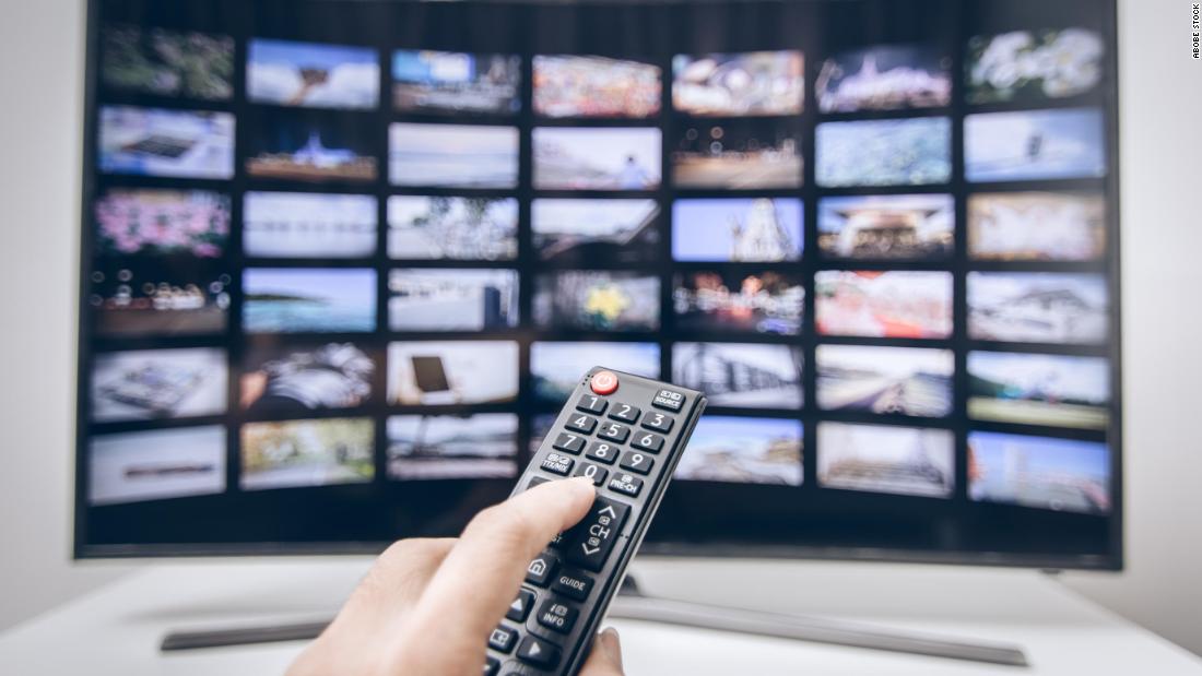 Les services de streaming prennent un coup alors que l'inflation oblige les Britanniques à choisir - CNN