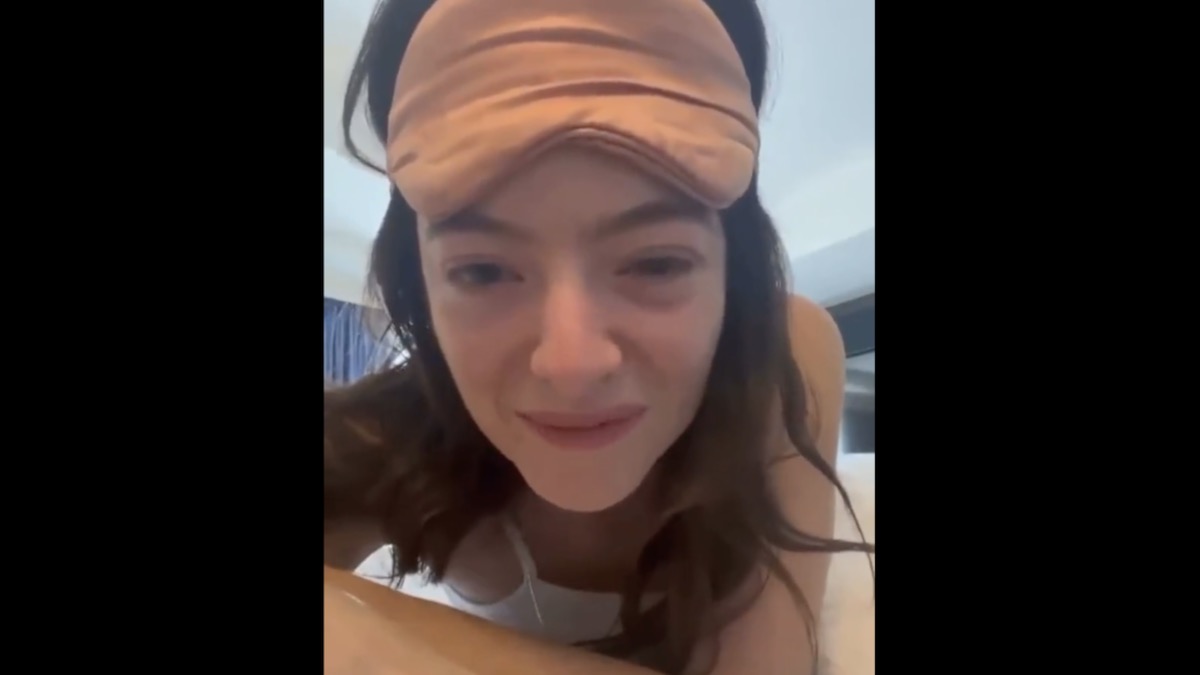 Lorde appelle une vidéo virale de sa foule chuchotante à montrer un « mouvement de cul dramatique »