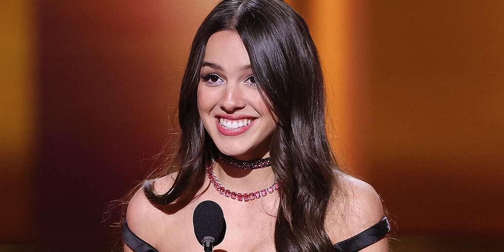 Olivia Rodrigo a utilisé les soins capillaires Dove pour les Grammys 2022