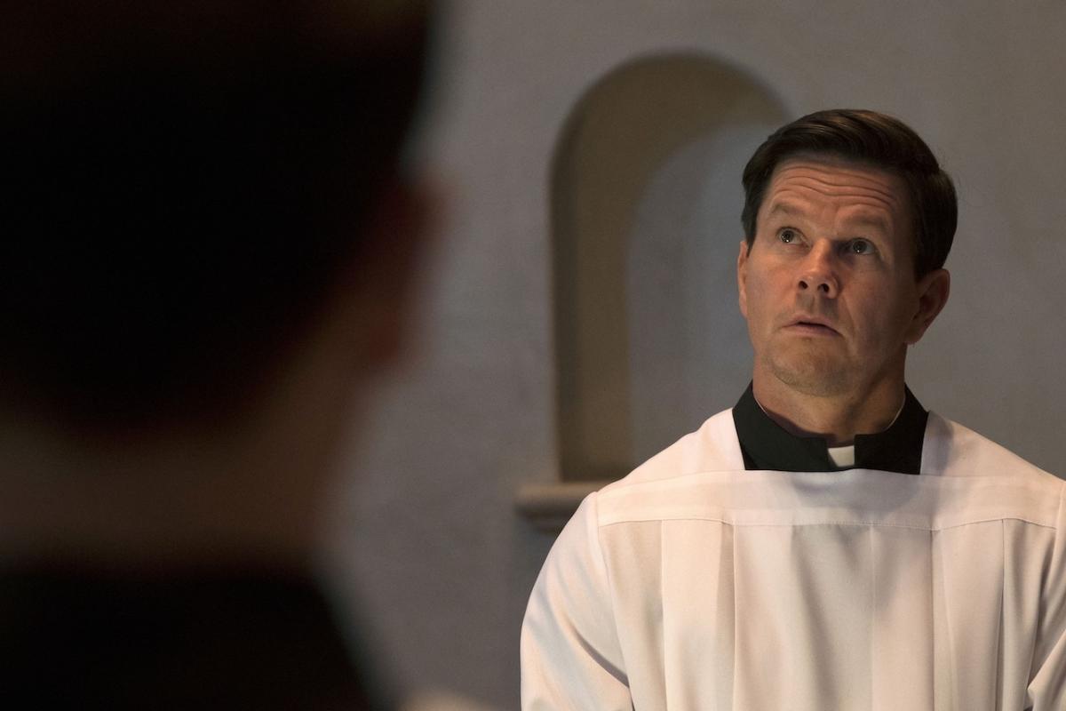 Où regarder 'Father Stu' : le film de Mark Wahlberg est-il en streaming ?  - Décideur