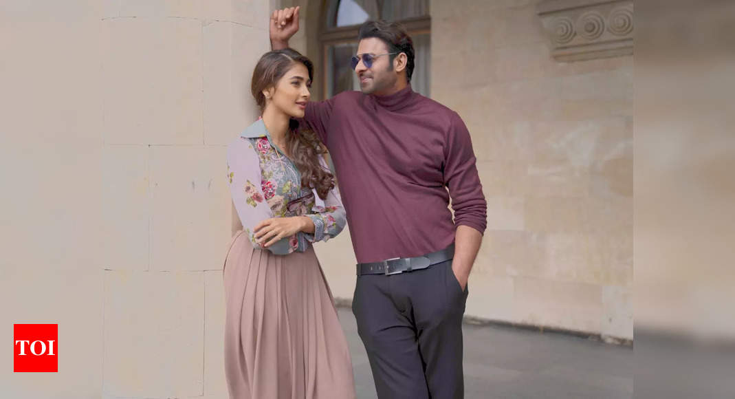 Prabhas, "Radhe Shyam" de Pooja Hegde commence à diffuser sur OTT ;  voici comment les internautes ont réagi à Radha Krishn - Times of India