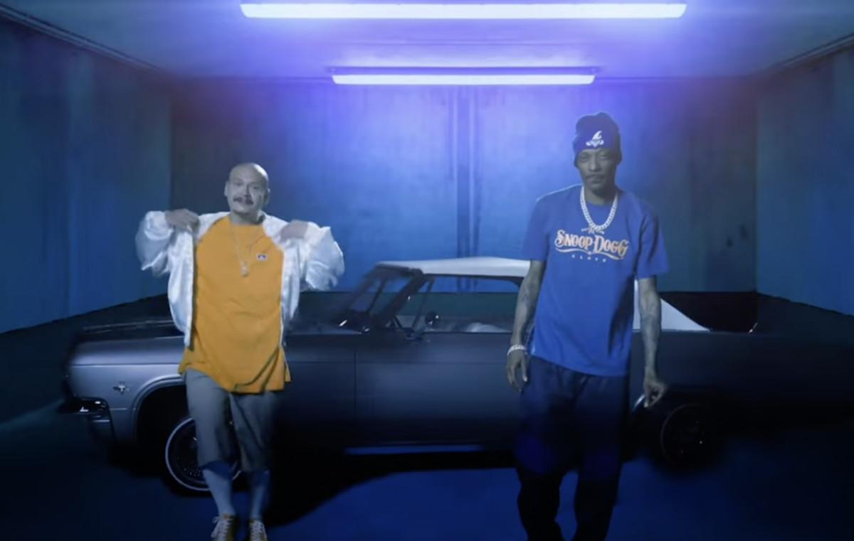 Regardez Doggface faire ses débuts en rap dans Klypso’s "Cavalier bas" Vidéo f/ Snoop Dogg