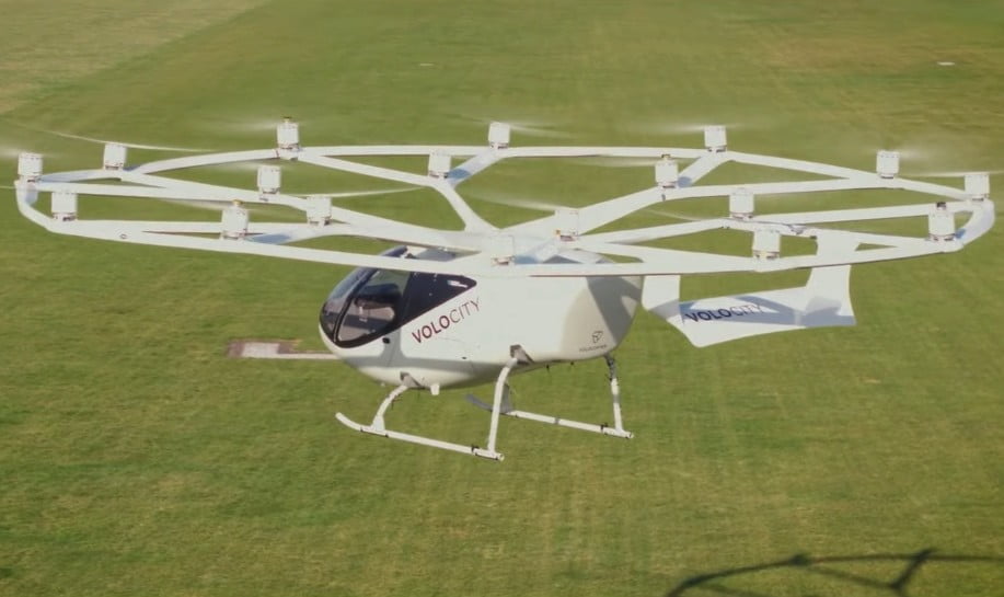 Regardez Volocopter piloter la première version grandeur nature de son avion unique - Digital Trends