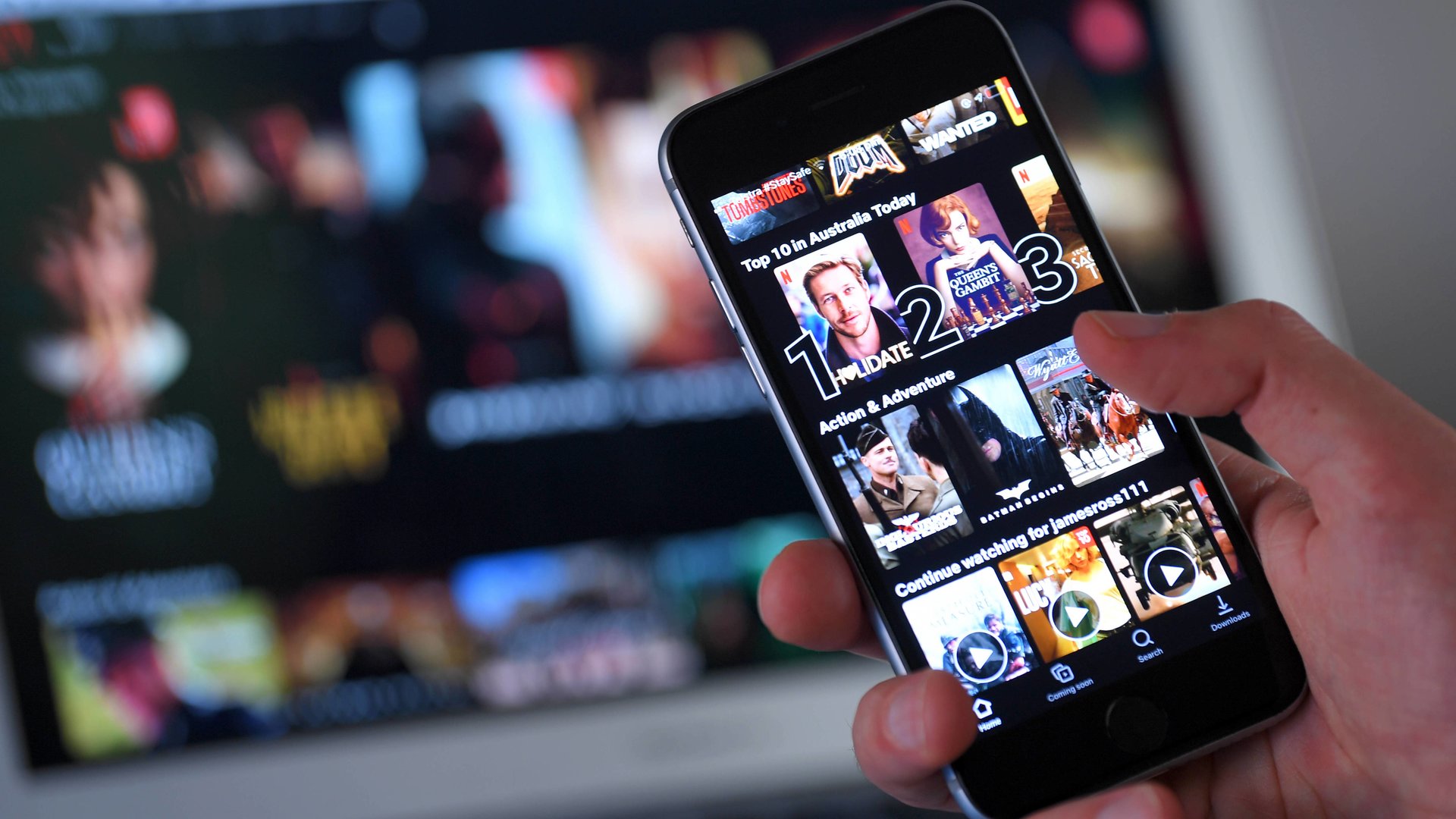Seulement pour une courte période : Netflix pendant six mois à moitié prix dans un abonnement combiné !  - KINO.DE