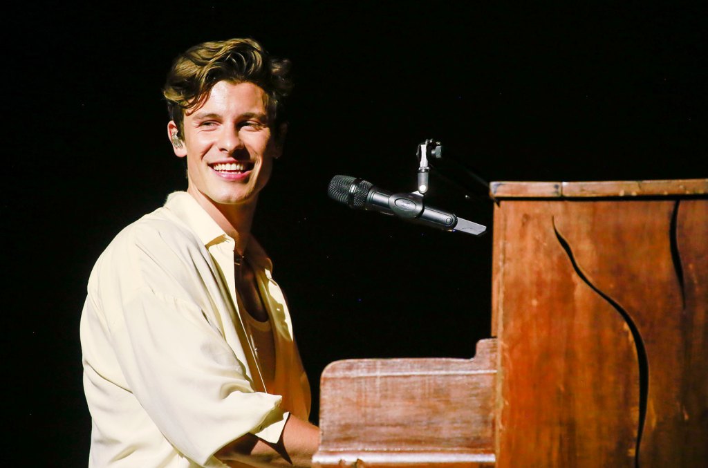 Shawn Mendes a prévenu Camila Cabello de « Quand tu seras parti »: « Il y aura toujours de la transparence entre nous »