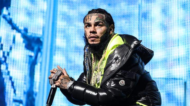 Tekashi 6ix9ine annonce son retour avec une bande