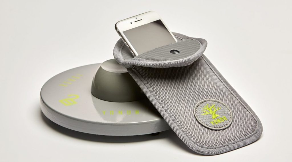 Yondr croit que les spectateurs apprennent à aimer verrouiller les smartphones