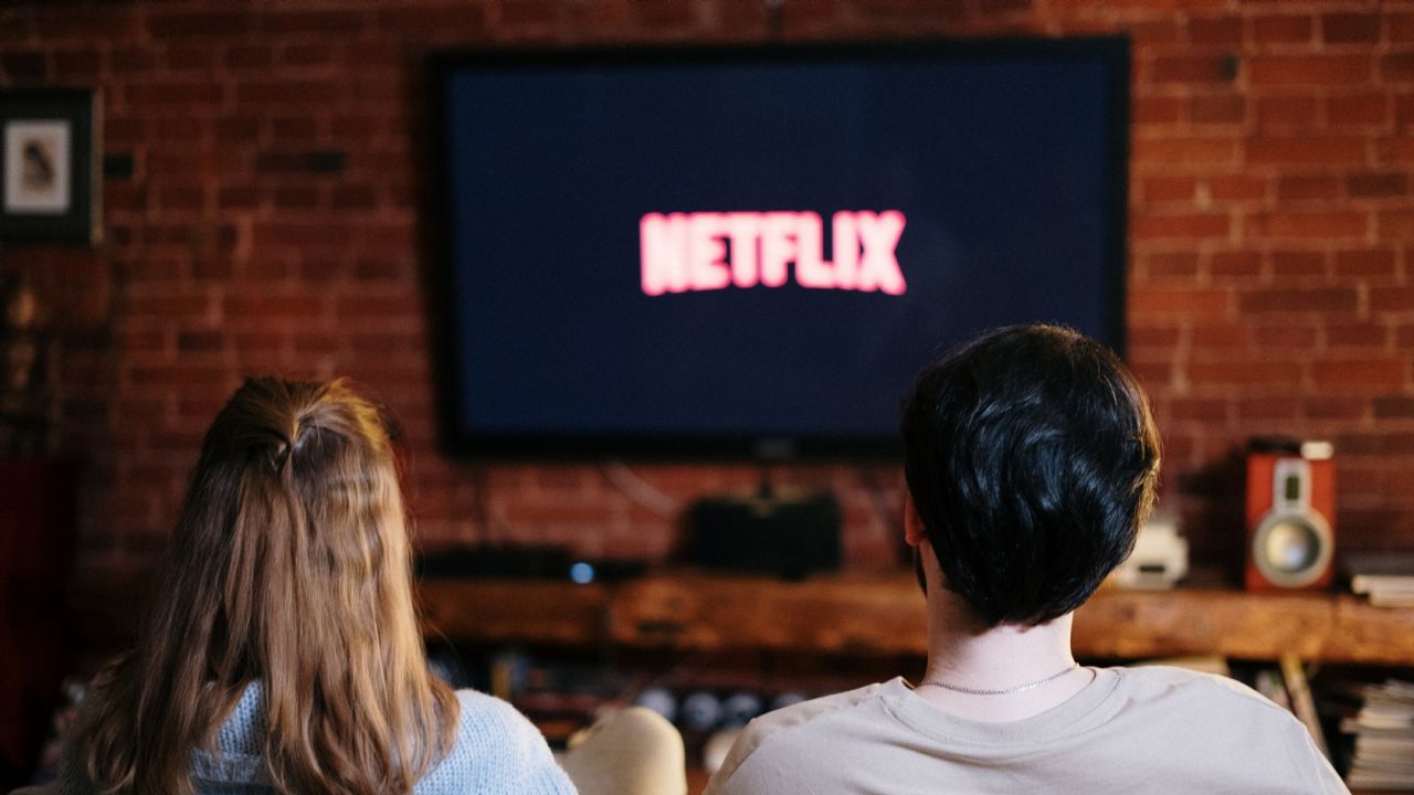 De quoi parle la nouvelle "loi Netflix" en Suisse ?  - Nouvelles MVS
