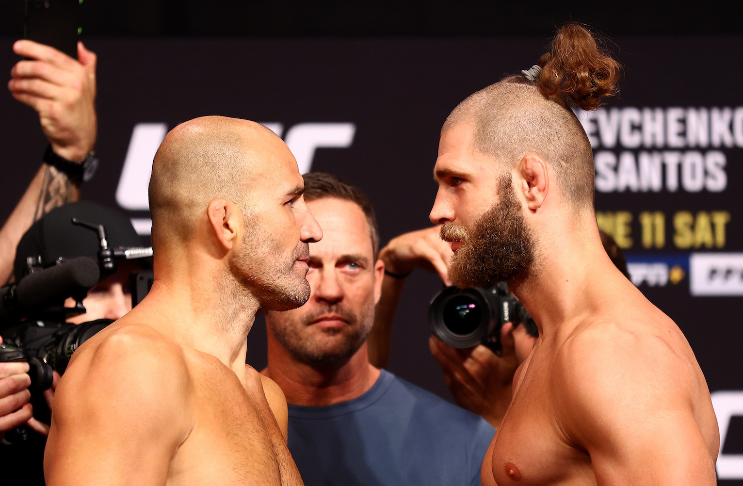 Diffusion en direct de l'UFC 275 : comment regarder Teixeira contre Prochazka ce soir
