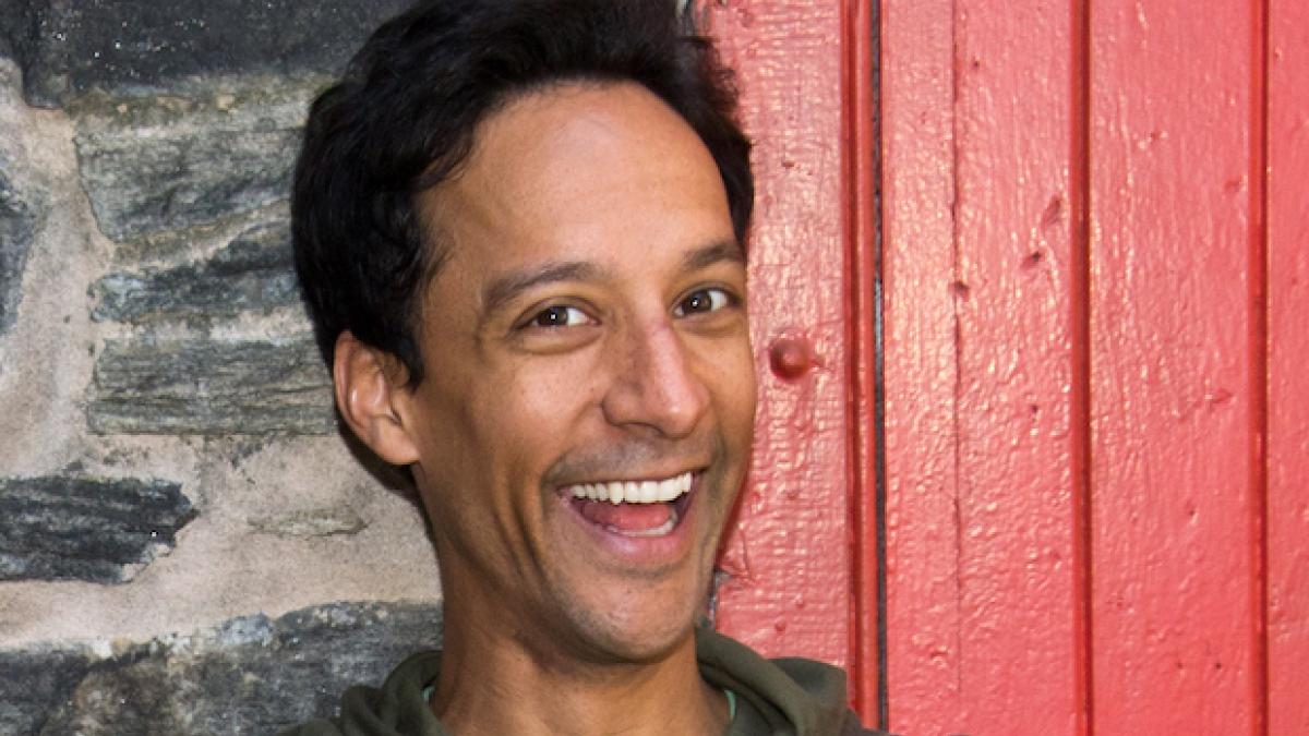 Danny Pudi rejoint le casting d'Avatar de Netflix : le dernier maître de l'air