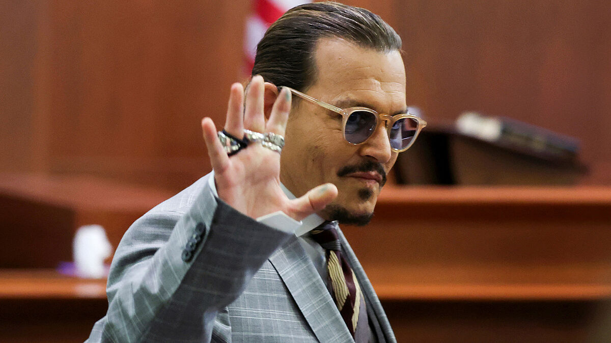 Johnny Depp jouera dans un nouveau film d'époque sur Netflix - Marca México