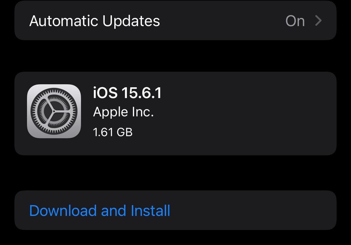 Apple iOS 15.6.1 : mise à jour urgente de l'iPhone soudainement publiée avec des correctifs vitaux - Forbes