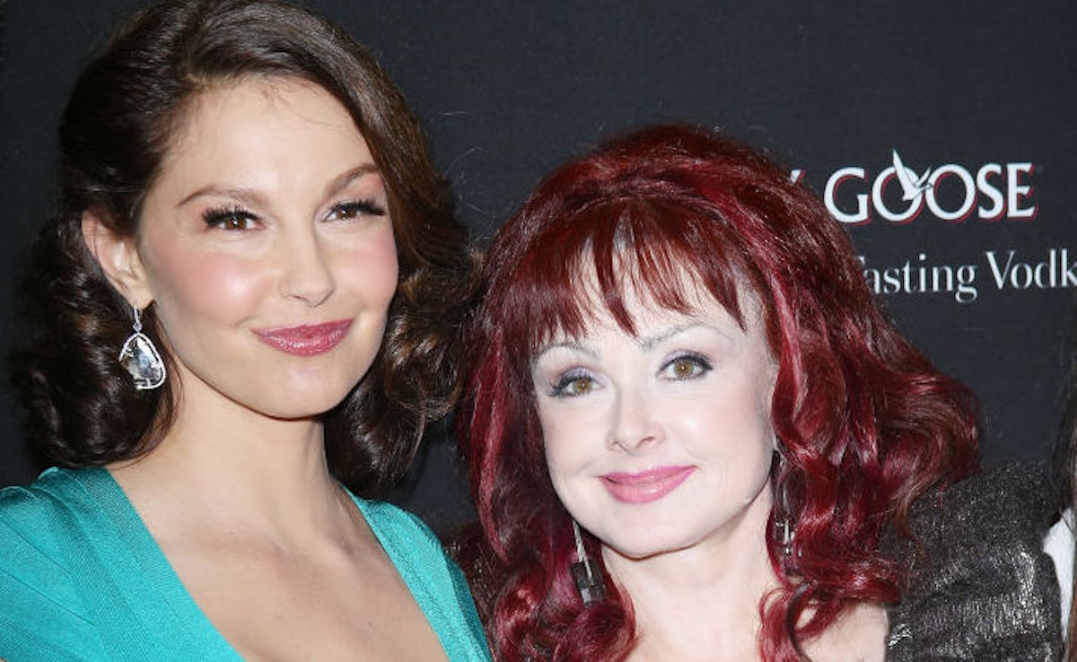 Ashley Judd a retrouvé sa mère Naomi Judd vivante après s’être suicidée, révèlent de nouveaux documents judiciaires