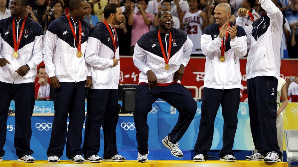 Champion olympique 2008 : les basketteurs américains autour de James et Wade en tant que stars de Netflix – voix populaire