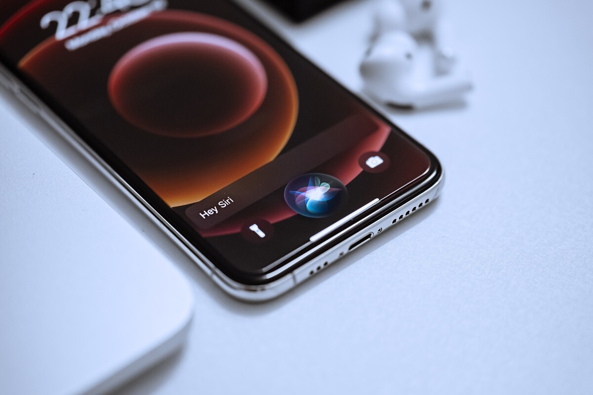 Comment changer la voix et l'accent que Siri utilise sur votre iPhone - XDA Developers