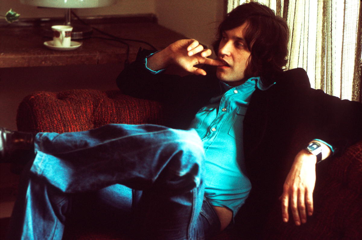 Dave Davies des Kinks parle de « Lola », d’expérimentations sexuelles, de dépression nerveuse et de relations avec Ray : « Les hommes aussi ont des sentiments »