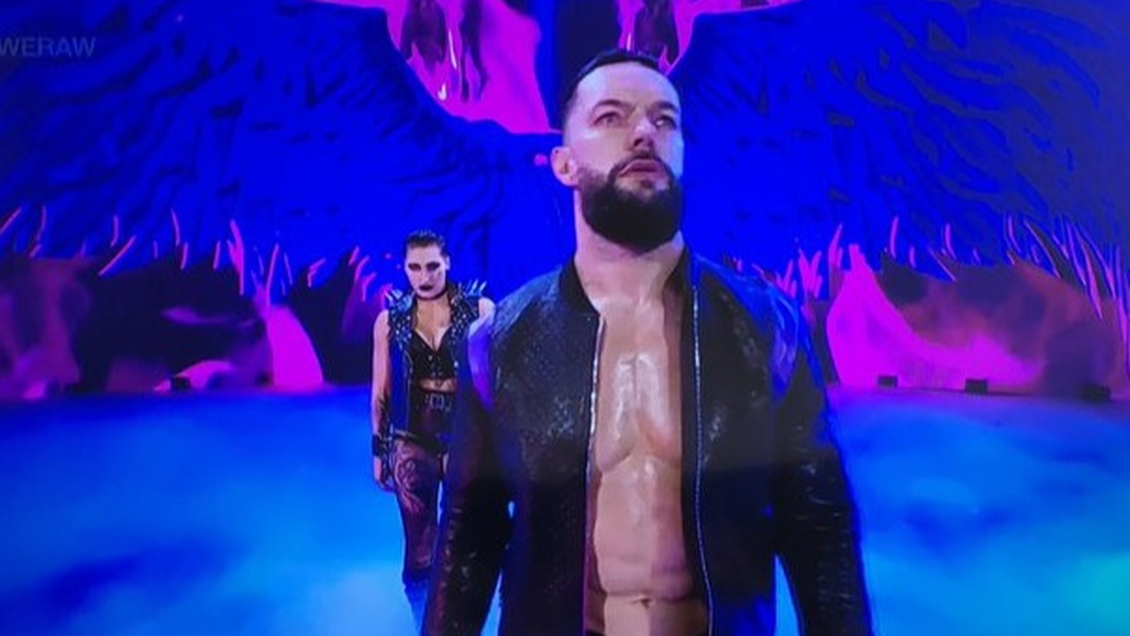 Finn Balor lance un nouveau thème musical sur WWE Raw