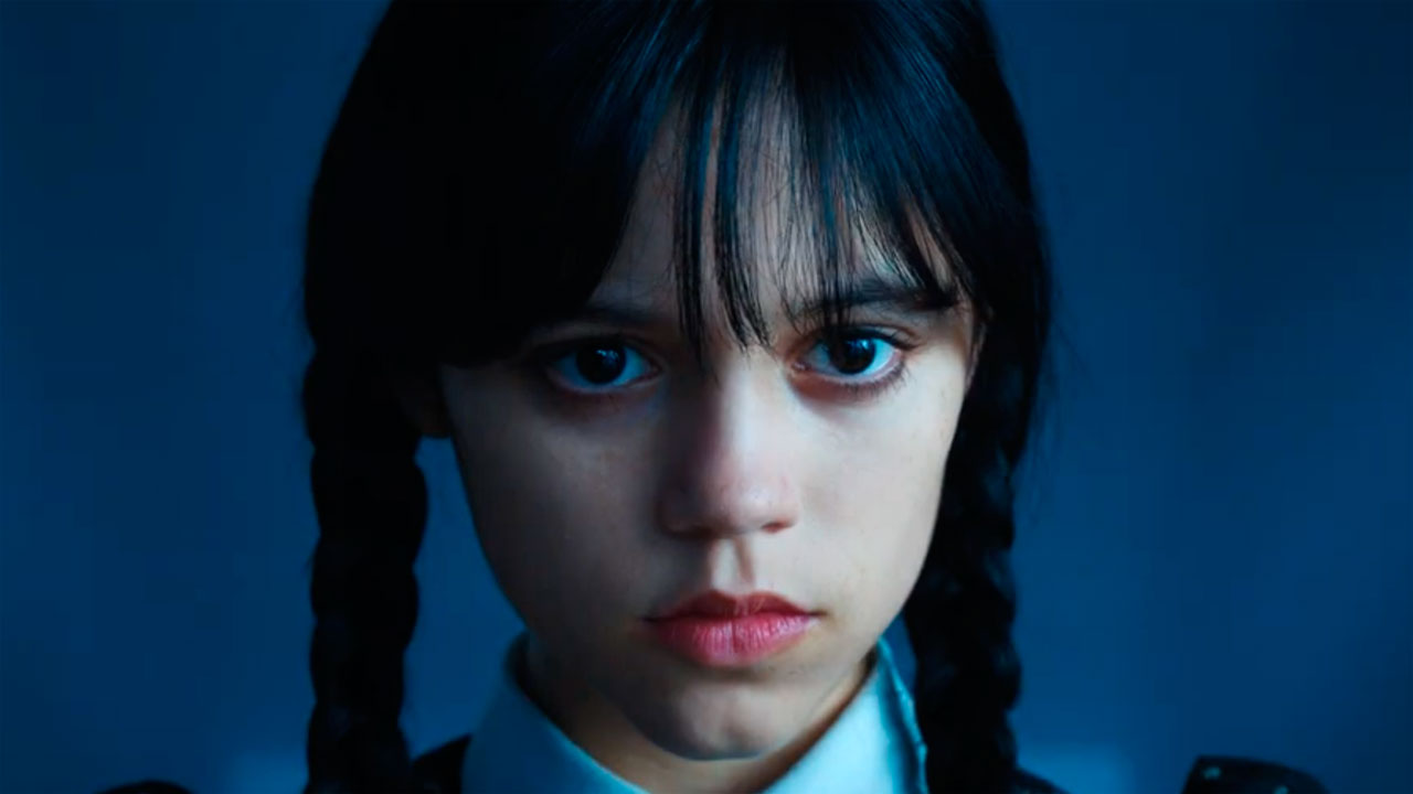 "Le seul qui puisse torturer mon frère, c'est moi" : 'Wednesday' déchaîne son mal dans la série Tim Burton