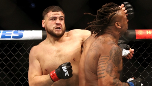 A quelle heure est l'UFC ce soir ?  Cagewalks, running order, streaming, comment regarder Ciryl Gane contre Tai Tuivasa - dazn.com